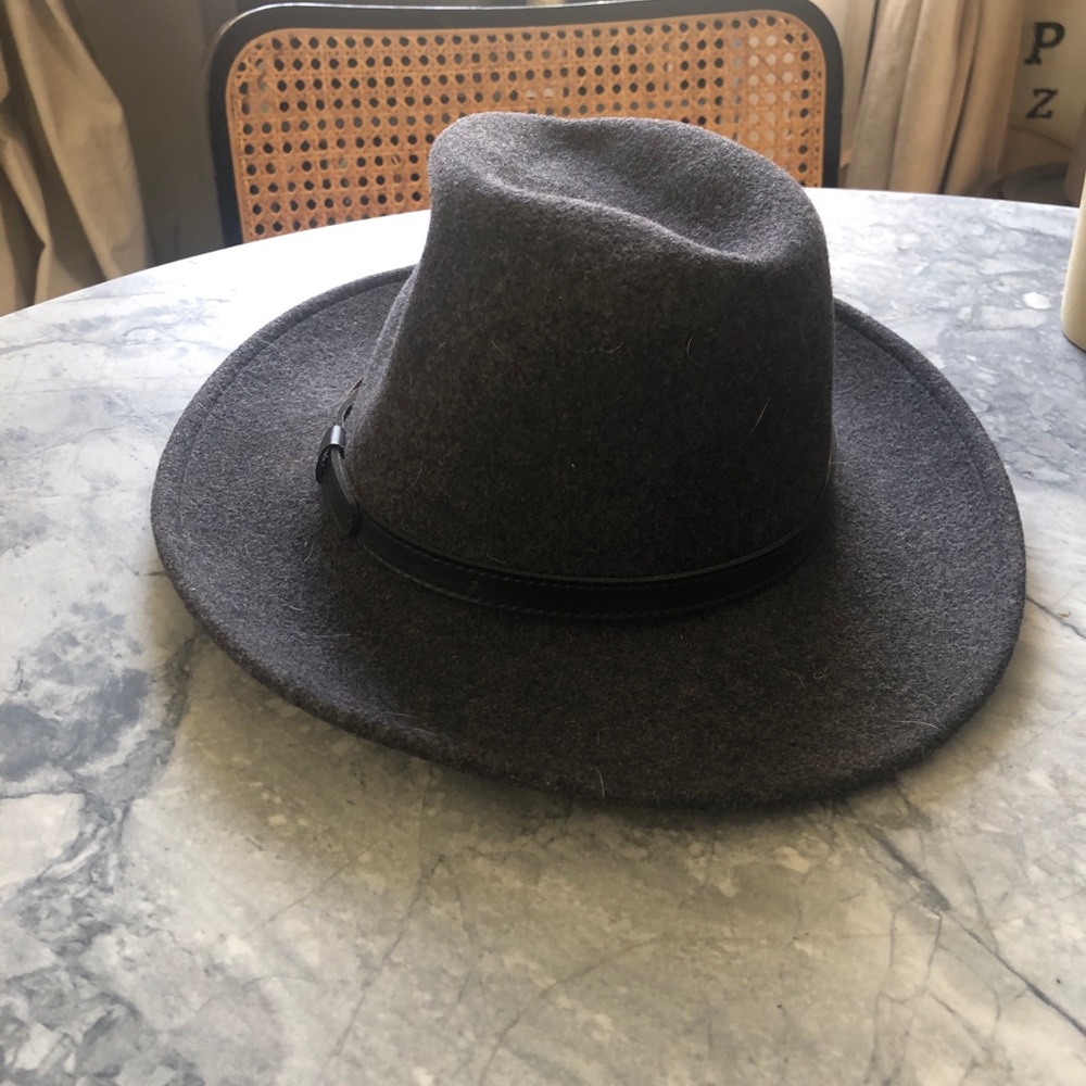 Gray wool Pendleton hat
